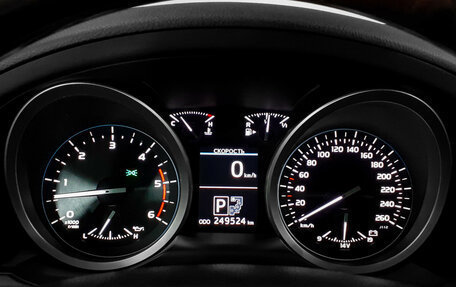 Toyota Land Cruiser 200, 2013 год, 3 495 000 рублей, 10 фотография