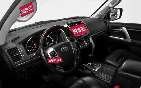 Toyota Land Cruiser 200, 2013 год, 3 495 000 рублей, 7 фотография