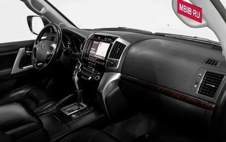 Toyota Land Cruiser 200, 2013 год, 3 495 000 рублей, 8 фотография