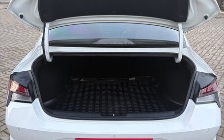 Hyundai Elantra, 2021 год, 2 000 000 рублей, 12 фотография