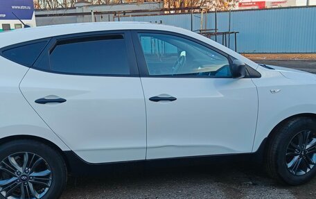 Hyundai ix35 I рестайлинг, 2014 год, 1 200 000 рублей, 5 фотография