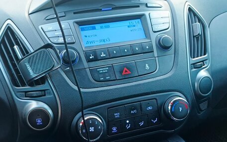 Hyundai ix35 I рестайлинг, 2014 год, 1 200 000 рублей, 12 фотография