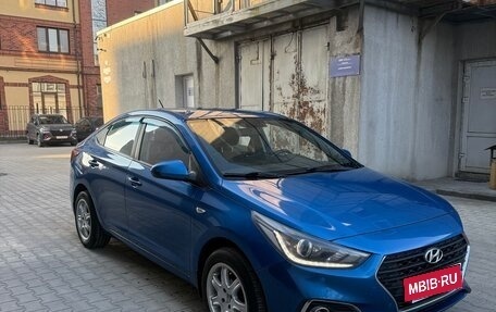 Hyundai Solaris II рестайлинг, 2017 год, 1 150 000 рублей, 1 фотография