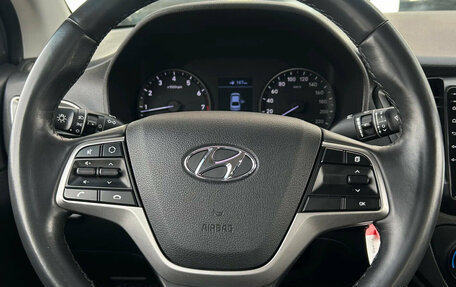 Hyundai Solaris II рестайлинг, 2018 год, 1 250 000 рублей, 14 фотография