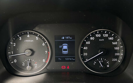 Hyundai Solaris II рестайлинг, 2018 год, 1 250 000 рублей, 15 фотография