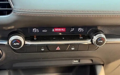 Mazda 3, 2022 год, 1 300 000 рублей, 27 фотография