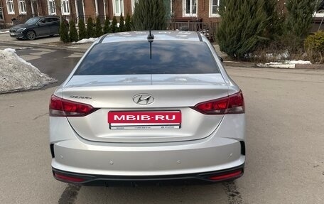 Hyundai Solaris II рестайлинг, 2021 год, 1 700 000 рублей, 3 фотография