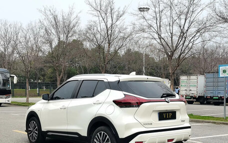 Nissan Kicks I, 2022 год, 1 650 000 рублей, 7 фотография