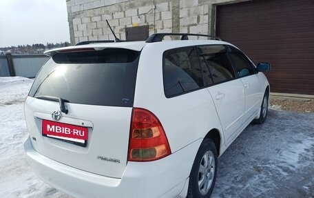 Toyota Corolla, 2003 год, 700 000 рублей, 3 фотография