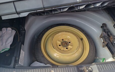 Toyota Corolla, 2003 год, 700 000 рублей, 9 фотография