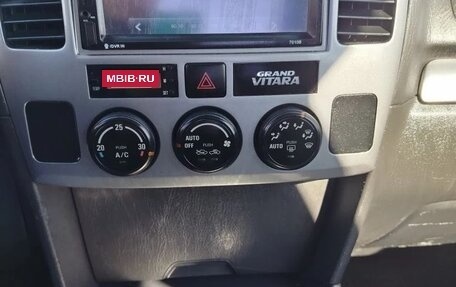 Suzuki Grand Vitara, 2005 год, 630 000 рублей, 10 фотография