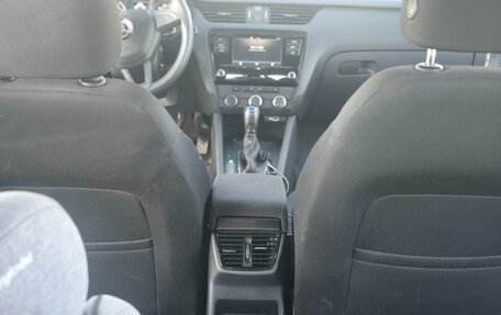 Skoda Octavia, 2019 год, 1 450 000 рублей, 10 фотография