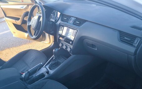 Skoda Octavia, 2019 год, 1 450 000 рублей, 13 фотография