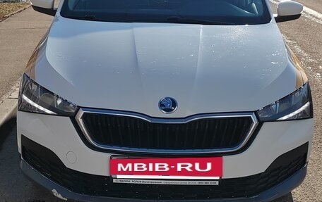 Skoda Rapid II, 2021 год, 1 050 000 рублей, 2 фотография