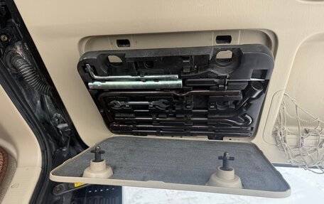 Lexus GX I, 2003 год, 2 390 000 рублей, 13 фотография