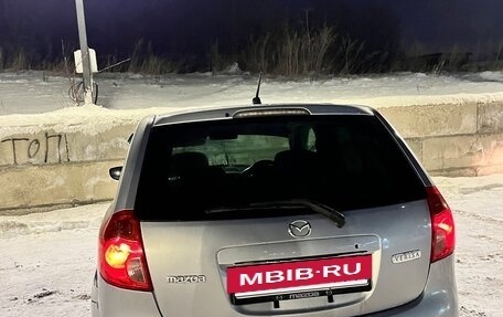 Mazda Verisa, 2004 год, 385 000 рублей, 2 фотография