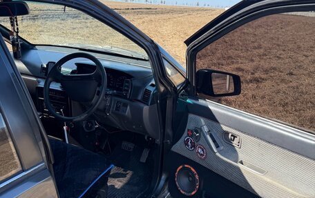 Nissan Prairie III, 1992 год, 250 000 рублей, 6 фотография