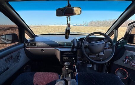 Nissan Prairie III, 1992 год, 250 000 рублей, 7 фотография