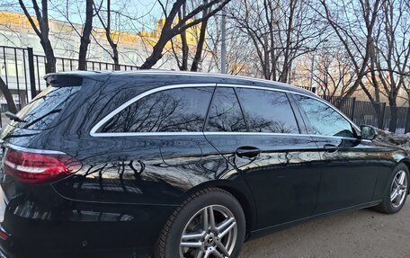 Mercedes-Benz E-Класс, 2021 год, 3 395 000 рублей, 6 фотография