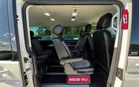 Volkswagen Multivan T6 рестайлинг, 2022 год, 4 700 000 рублей, 15 фотография