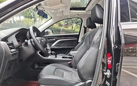 Haval H6, 2023 год, 1 300 000 рублей, 5 фотография