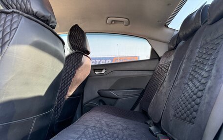 Hyundai Solaris II рестайлинг, 2017 год, 1 050 000 рублей, 10 фотография