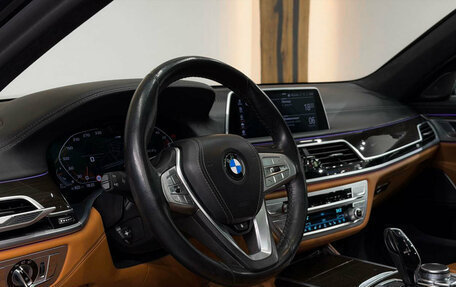 BMW 7 серия, 2021 год, 5 900 000 рублей, 7 фотография