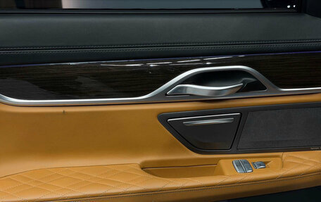 BMW 7 серия, 2021 год, 5 900 000 рублей, 18 фотография