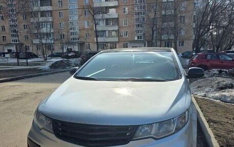 KIA Cerato III, 2010 год, 790 000 рублей, 2 фотография