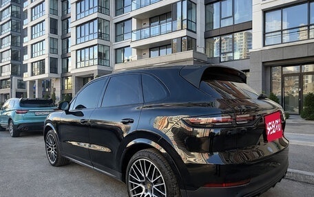 Porsche Cayenne III, 2018 год, 7 850 000 рублей, 1 фотография