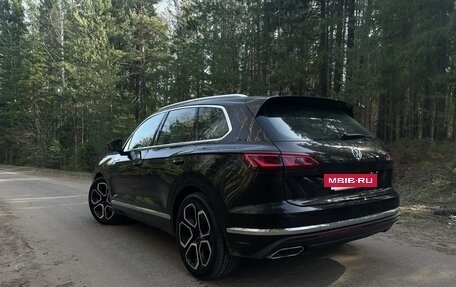 Volkswagen Touareg III, 2019 год, 4 340 000 рублей, 4 фотография