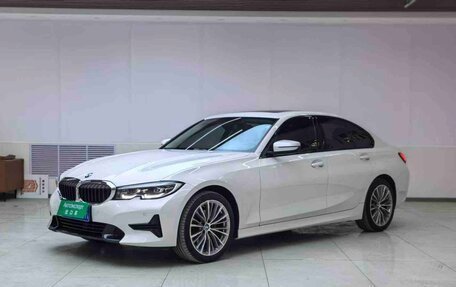 BMW 3 серия, 2022 год, 3 270 000 рублей, 1 фотография