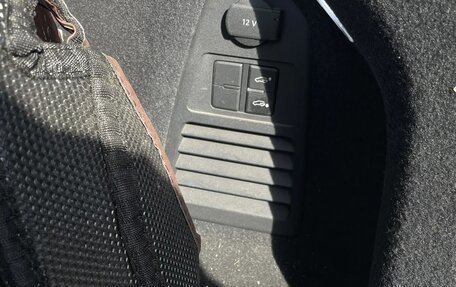 Volkswagen Touareg III, 2019 год, 4 340 000 рублей, 12 фотография