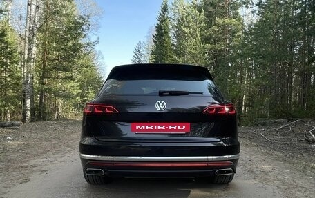 Volkswagen Touareg III, 2019 год, 4 340 000 рублей, 10 фотография