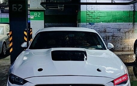 Ford Mustang VI рестайлинг, 2018 год, 1 650 000 рублей, 1 фотография