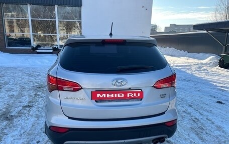 Hyundai Santa Fe III рестайлинг, 2015 год, 1 900 000 рублей, 4 фотография