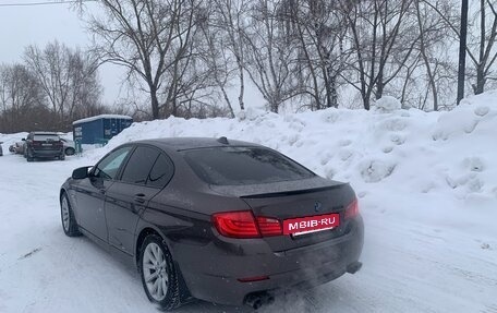 BMW 5 серия, 2010 год, 2 500 000 рублей, 2 фотография