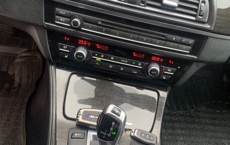 BMW 5 серия, 2010 год, 2 500 000 рублей, 37 фотография