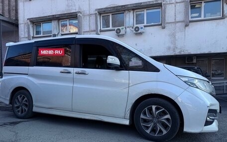 Honda Stepwgn IV, 2016 год, 1 600 000 рублей, 5 фотография