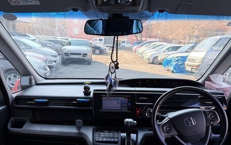 Honda Stepwgn IV, 2016 год, 1 600 000 рублей, 28 фотография