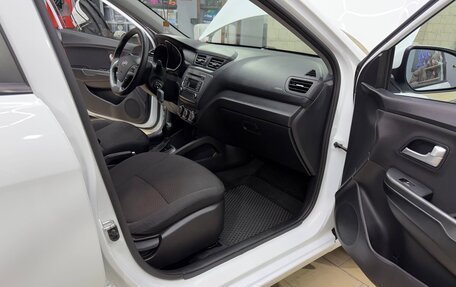 KIA Rio III рестайлинг, 2015 год, 1 170 000 рублей, 13 фотография