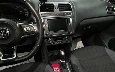 Volkswagen Polo VI (EU Market), 2019 год, 1 800 000 рублей, 13 фотография