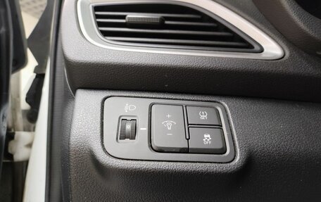 Hyundai Solaris II рестайлинг, 2017 год, 1 423 000 рублей, 18 фотография