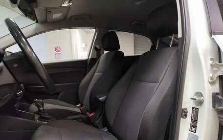 Hyundai Solaris II рестайлинг, 2017 год, 1 423 000 рублей, 10 фотография