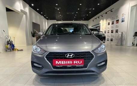 Hyundai Solaris II рестайлинг, 2017 год, 985 000 рублей, 2 фотография