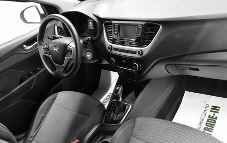 Hyundai Solaris II рестайлинг, 2018 год, 895 000 рублей, 13 фотография