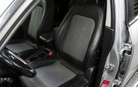 Opel Antara I, 2012 год, 1 040 000 рублей, 13 фотография