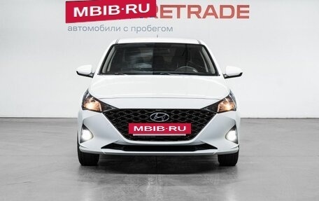 Hyundai Solaris II рестайлинг, 2021 год, 1 550 000 рублей, 3 фотография