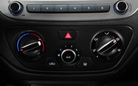 Hyundai Solaris II рестайлинг, 2021 год, 1 550 000 рублей, 23 фотография