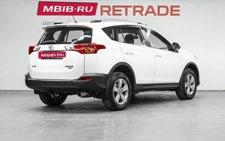 Toyota RAV4, 2014 год, 1 880 000 рублей, 6 фотография